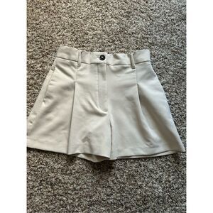 Zara Pleated Khaki Dress Shorts w/ Pockets Size S 75% Polyester Tan